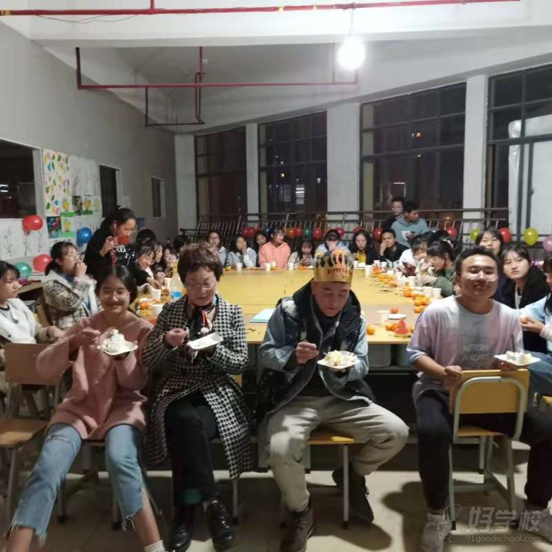 学员生活
