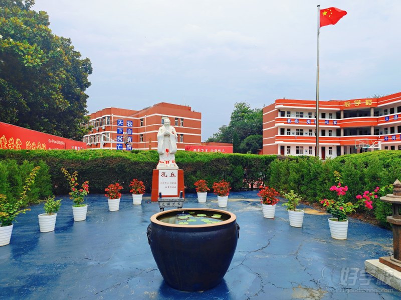 孔子像