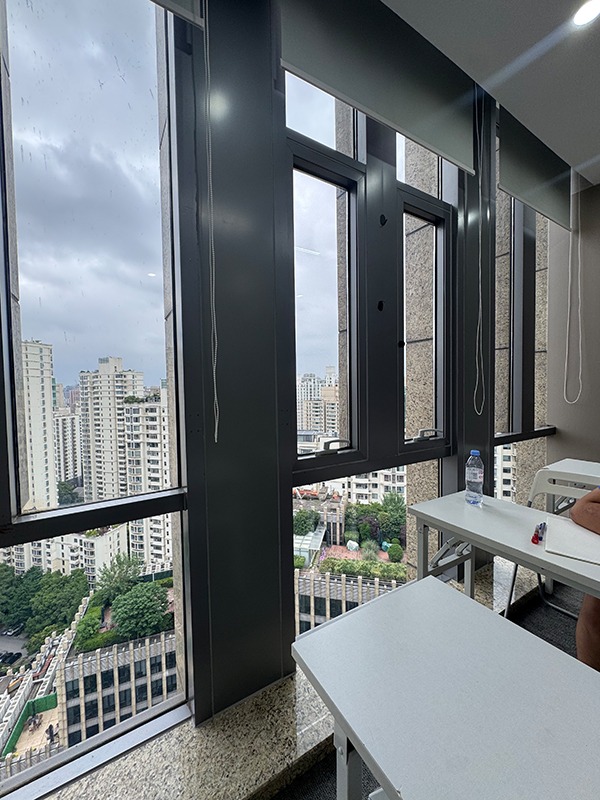 上海校区