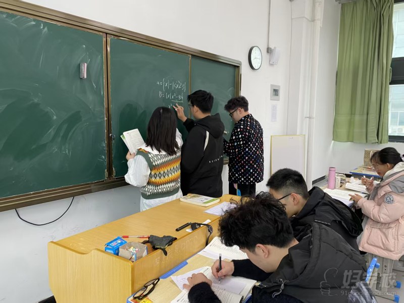教室 (1)