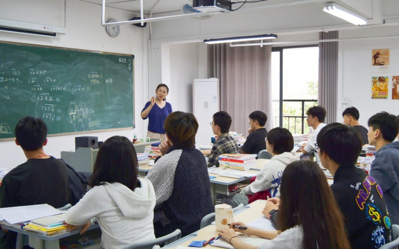 广州艺考生高考文化课校长导师班
