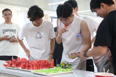 江西科技师范大学