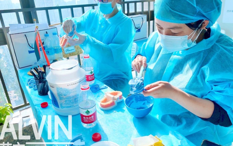 深圳美齿专业培训全能班