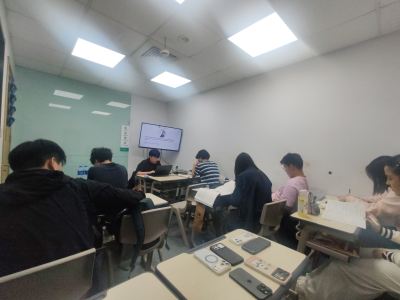国金校区