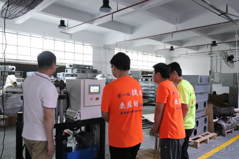 &nbsp; &nbsp; &nbsp; &nbsp; &nbsp; &nbsp; &nbsp; &nbsp; &nbsp; &nbsp; &nbsp; &nbsp; &nbsp; &nbsp; &nbsp; &nbsp; &nbsp; &nbsp; &nbsp; &nbsp; 东莞装配电工实操培训班&nbsp; &nbsp; &nbsp; &nbsp; &nbsp; &nbsp; &nbsp; &nbsp; &nbsp; &nbsp; &nbsp; &nbsp; &nbsp; &nbsp; &nbsp; &nbsp; &nbsp; 