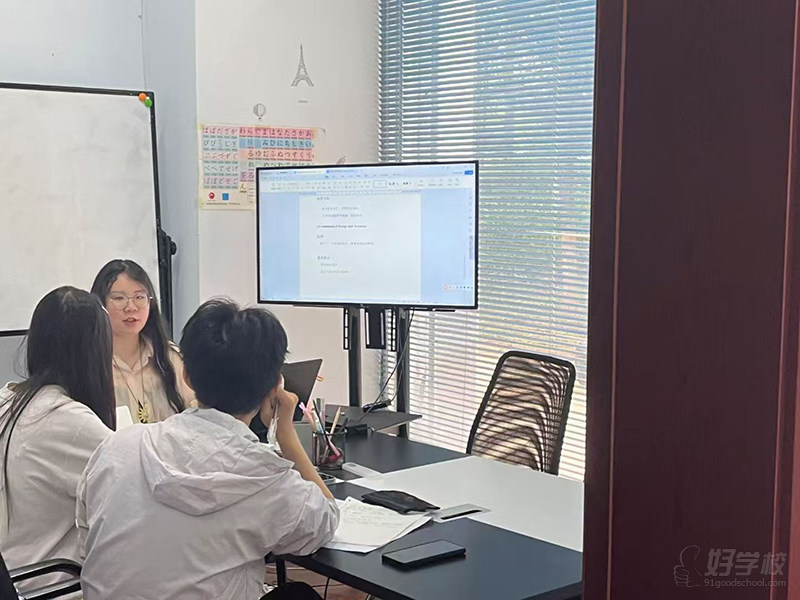 昆明香港研究生留学申请 昆明龙英教育