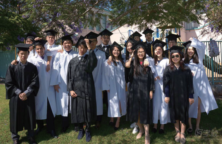 新加坡南洋理工大学（NTU，QS15）、新加坡管理大学；新加坡管理大学