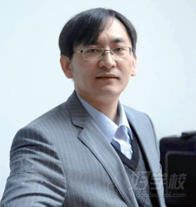 武汉大学经济与管理学院工商管理系教授，博士生导师