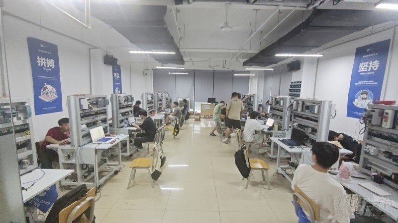 电气/变频器/伺服实训教室