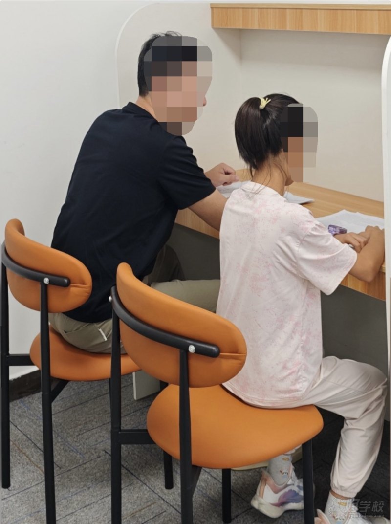 学科类辅导现场